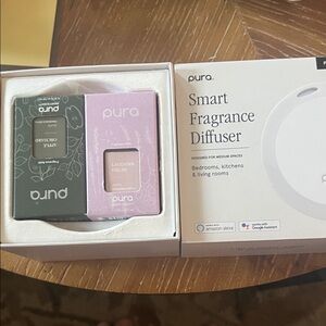 PURA Smart Fragrance Diffuser Oil - White

SCENTS COULD VARY